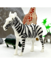 Plastična zebra z drugimi safari živalmi