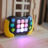 Otroški igralni gamepad z osvetlitvijo LED.
